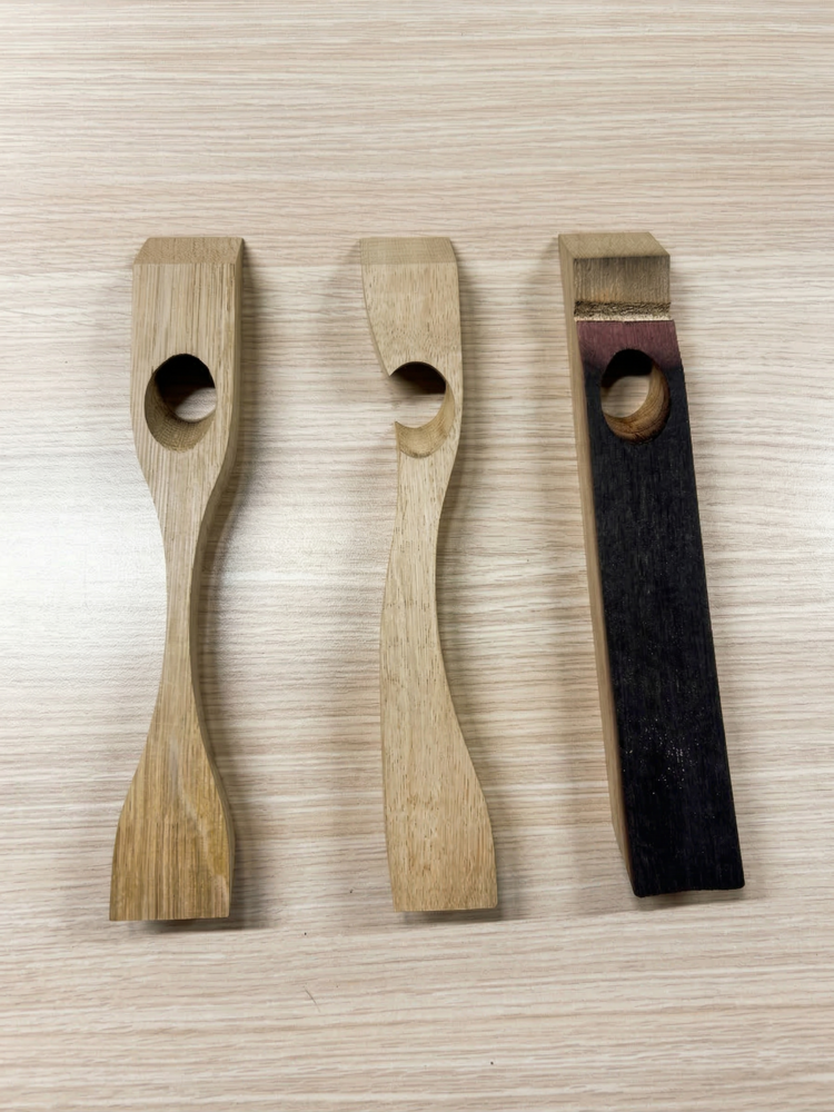 Pilier d’ivresse – Porte-bouteille en chêne massif – Support bouteille original – Tonnellerie Manceau